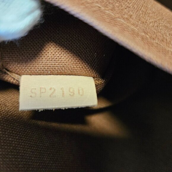 SOLD Louis Vuitton GM TIVOLI COMPLETE INLCUSION - Picture 3 of 16